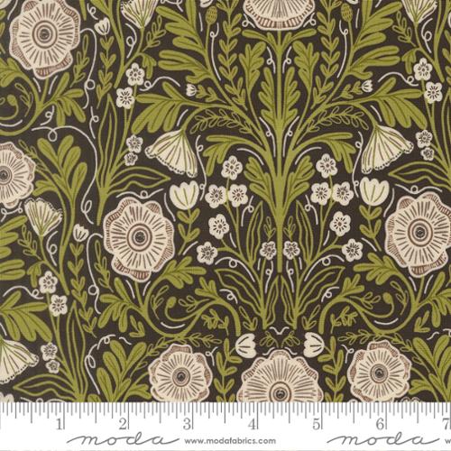 The Henhouse Iron by Gingiber | Fat Quarter