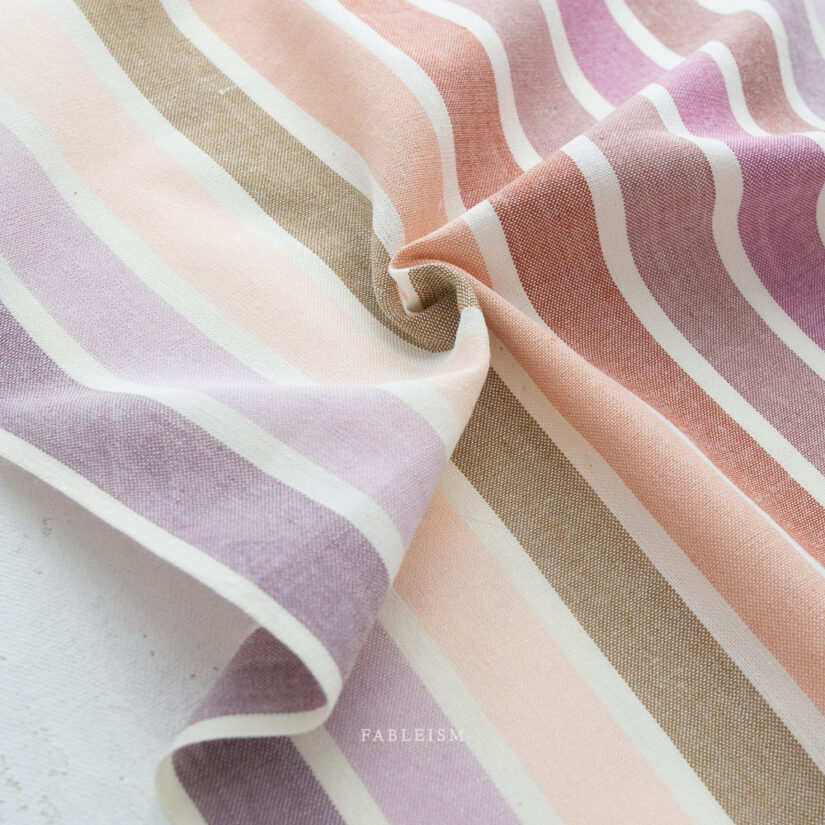 Wings in Light Fuchsia | Fat Quarter