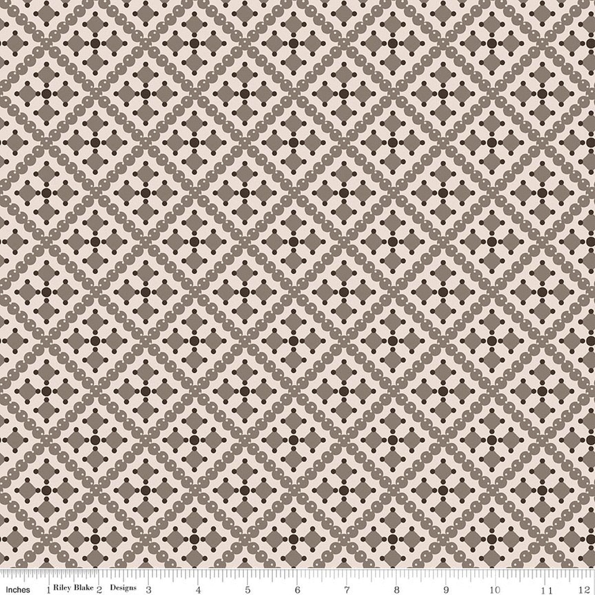 Wide Back Gentler Times Shenanigans Pebble 3-Yard Package