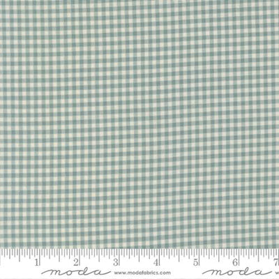 Chilly Gingham Storm