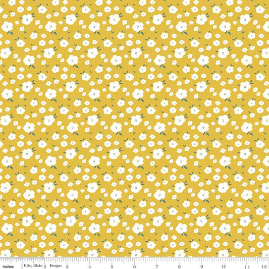 Serendipity 2 Flower Bed Golden | Fat Quarter