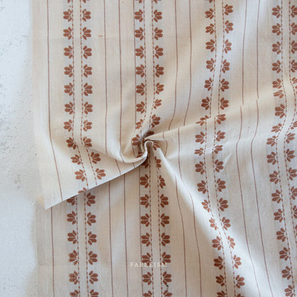 Deco Stripe in Umber